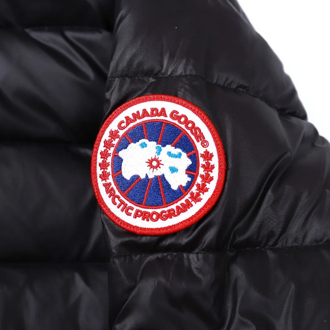 F CANADA GOOSE ： ： ， ， ， ， ， ， 。 ， Breathable Power Stretch® ， ， Goose I.D. 2 ： ， ，